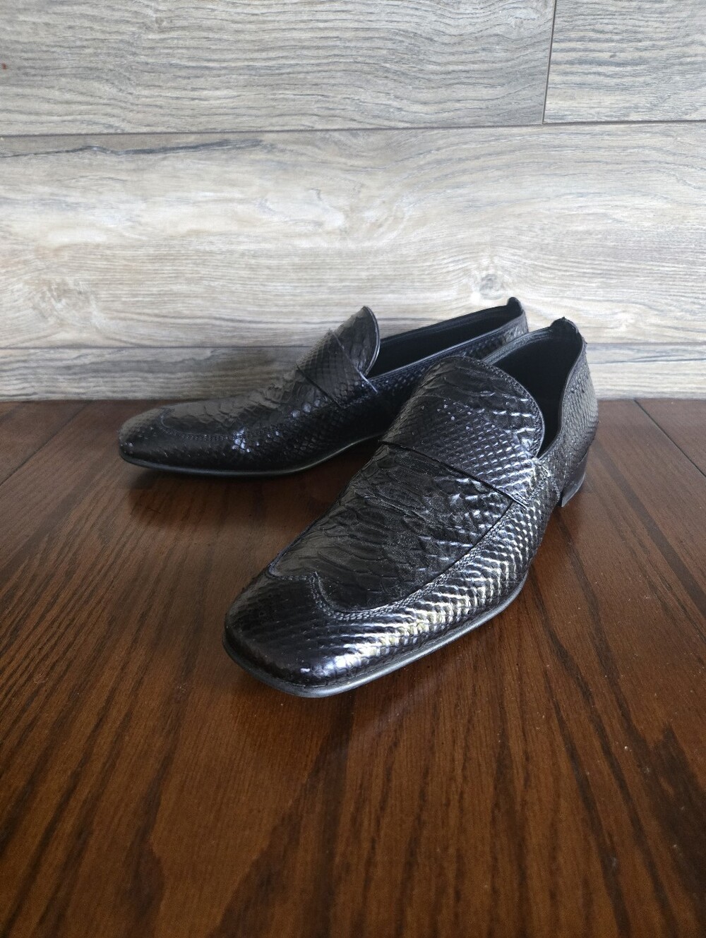Ermenegildo Z Zegna Men's Black Snakeskin-Textured Embossed Leather Loafers US 7